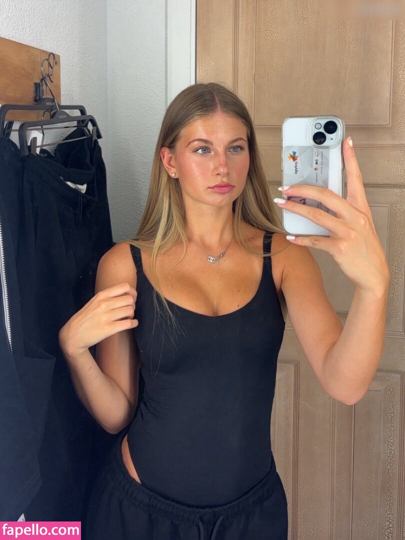 02.queenice / 18queenjce Nude Leaked  Photo #3