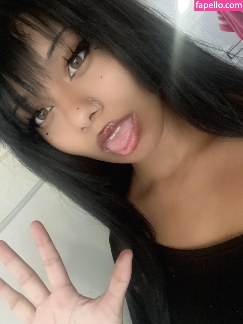 0.5sseraphim / 05Sseraphims Nude Leaked  Photo #12