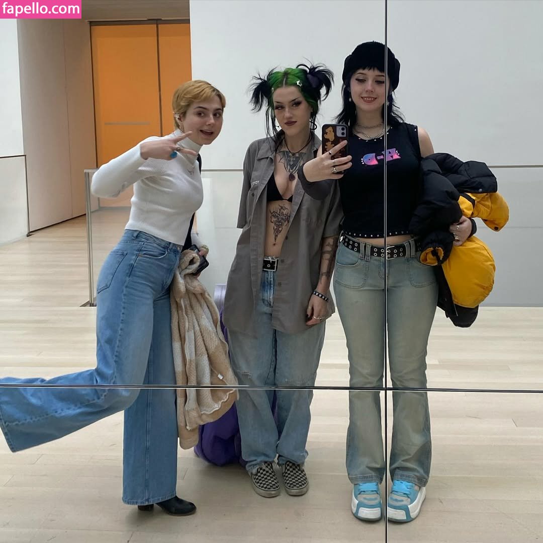 1111cla1re1111 / 1111claire1111 / cleanandclaire Nude Leaked  Photo #3