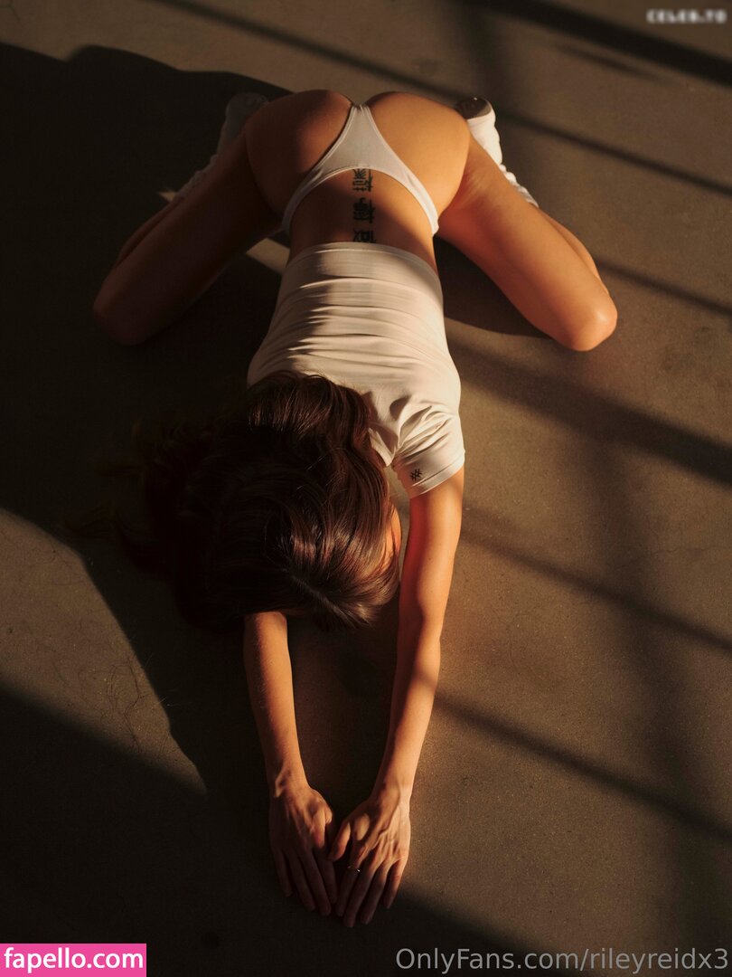 125006 Nude Leaked  Photo #23