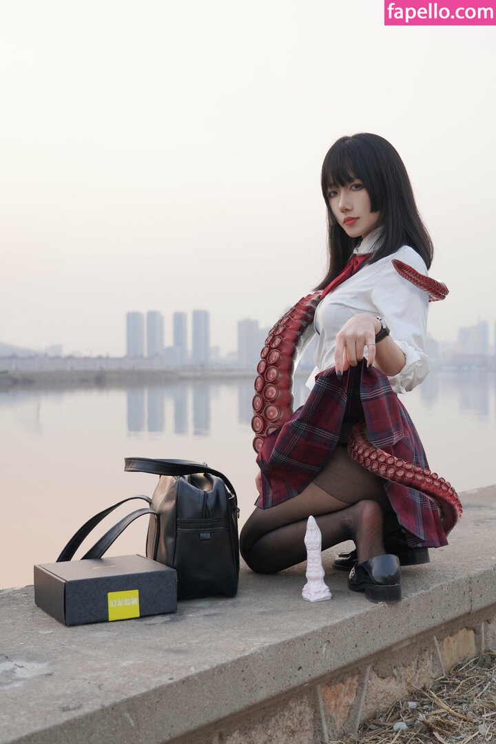 13hellslut666 Nude Leaked OnlyFans Photo #6