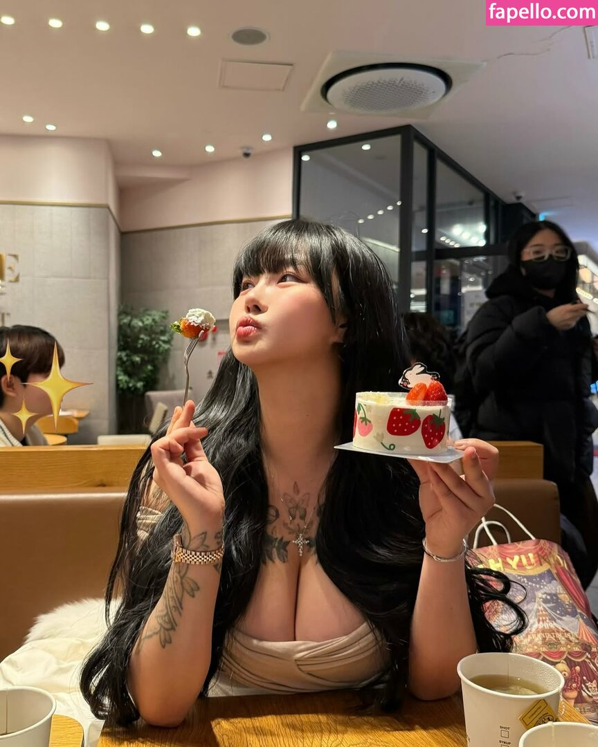 171jun1999 Nude Leaked  Photo #208