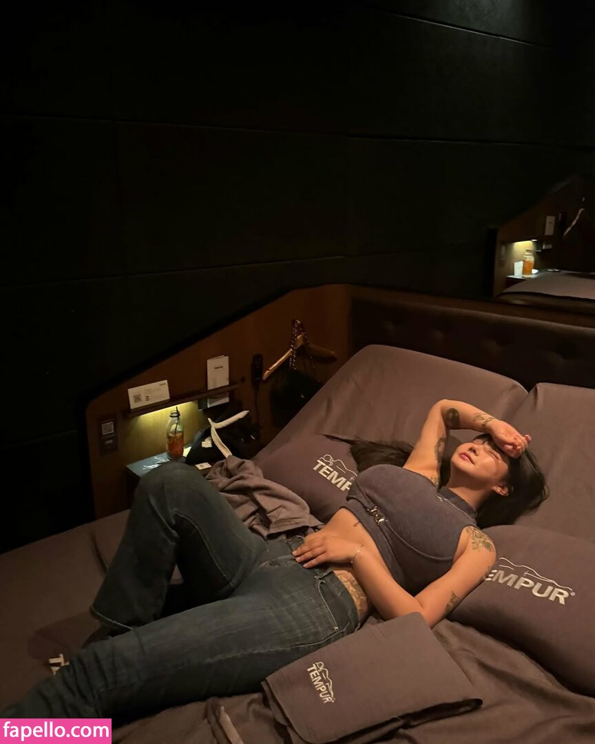 171jun1999 Nude Leaked  Photo #259