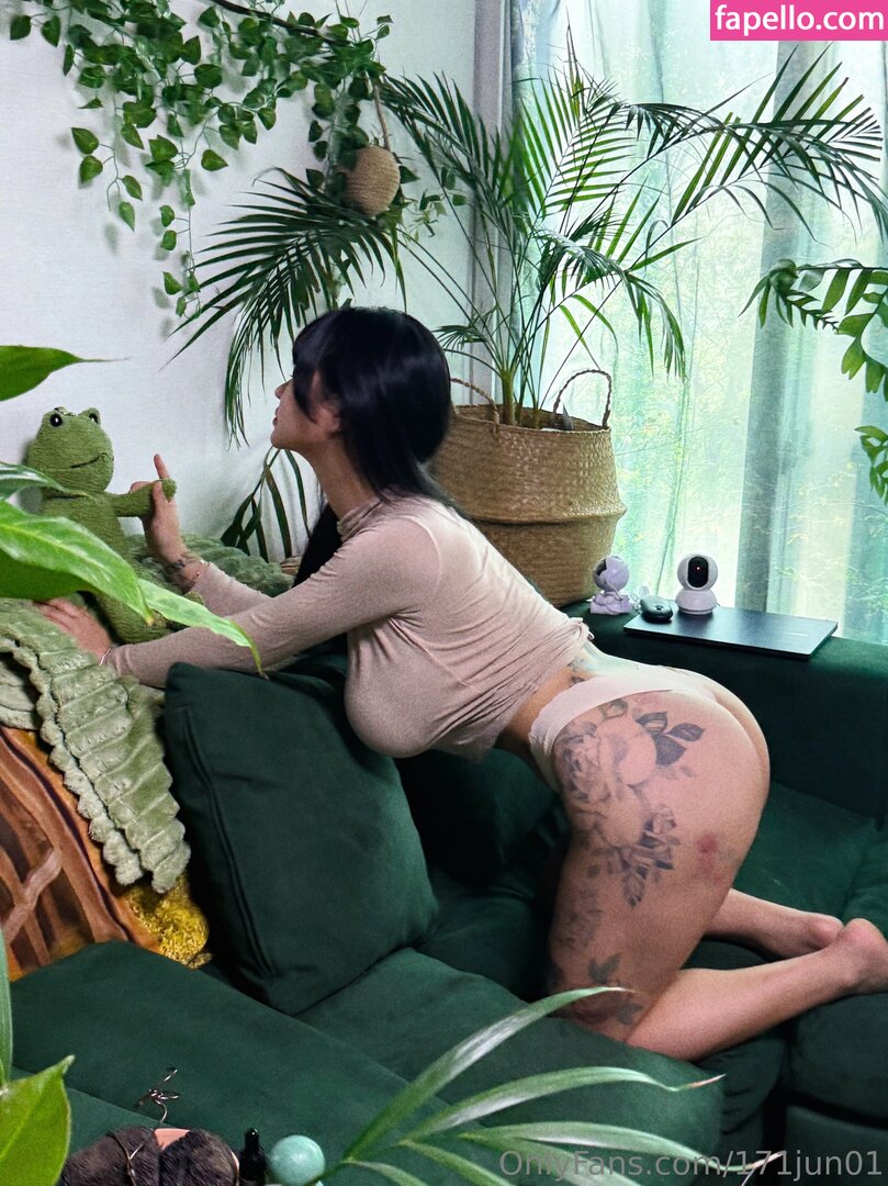 171jun1999 Nude Leaked  Photo #350