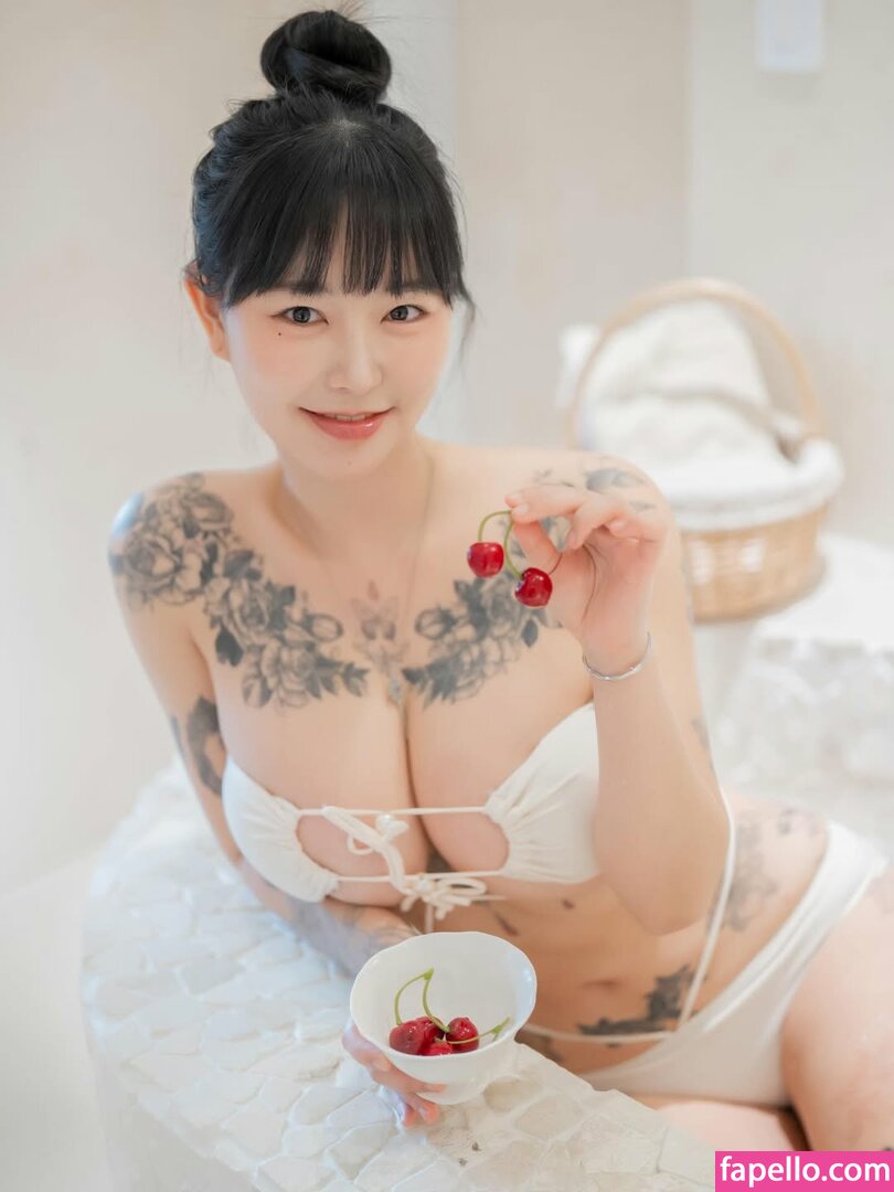 171jun1999 Nude Leaked  Photo #429