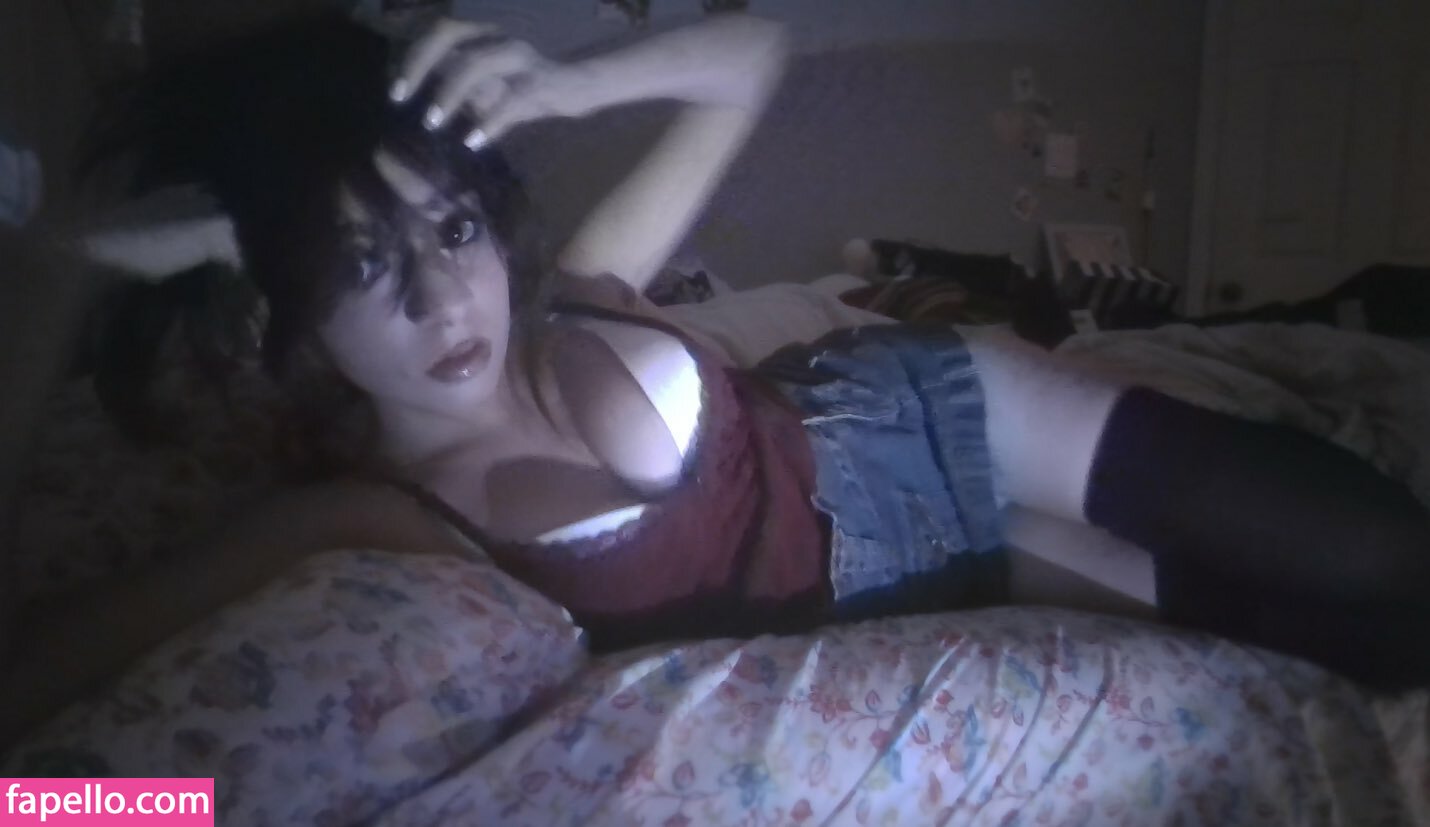 2005isgone / iammending Nude Leaked  Photo #11