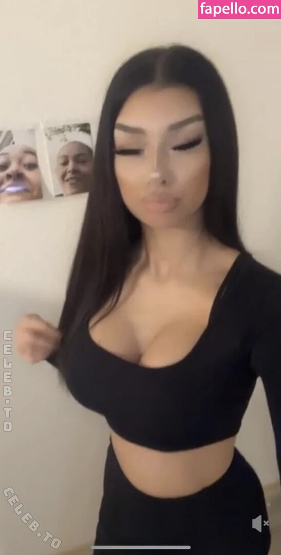 28.leyla / 28.leylaa2 Nude Leaked  Photo #52