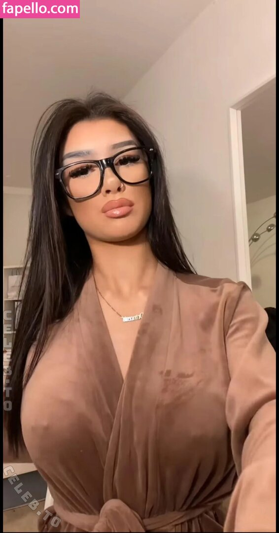 28.leyla / 28.leylaa2 Nude Leaked  Photo #84