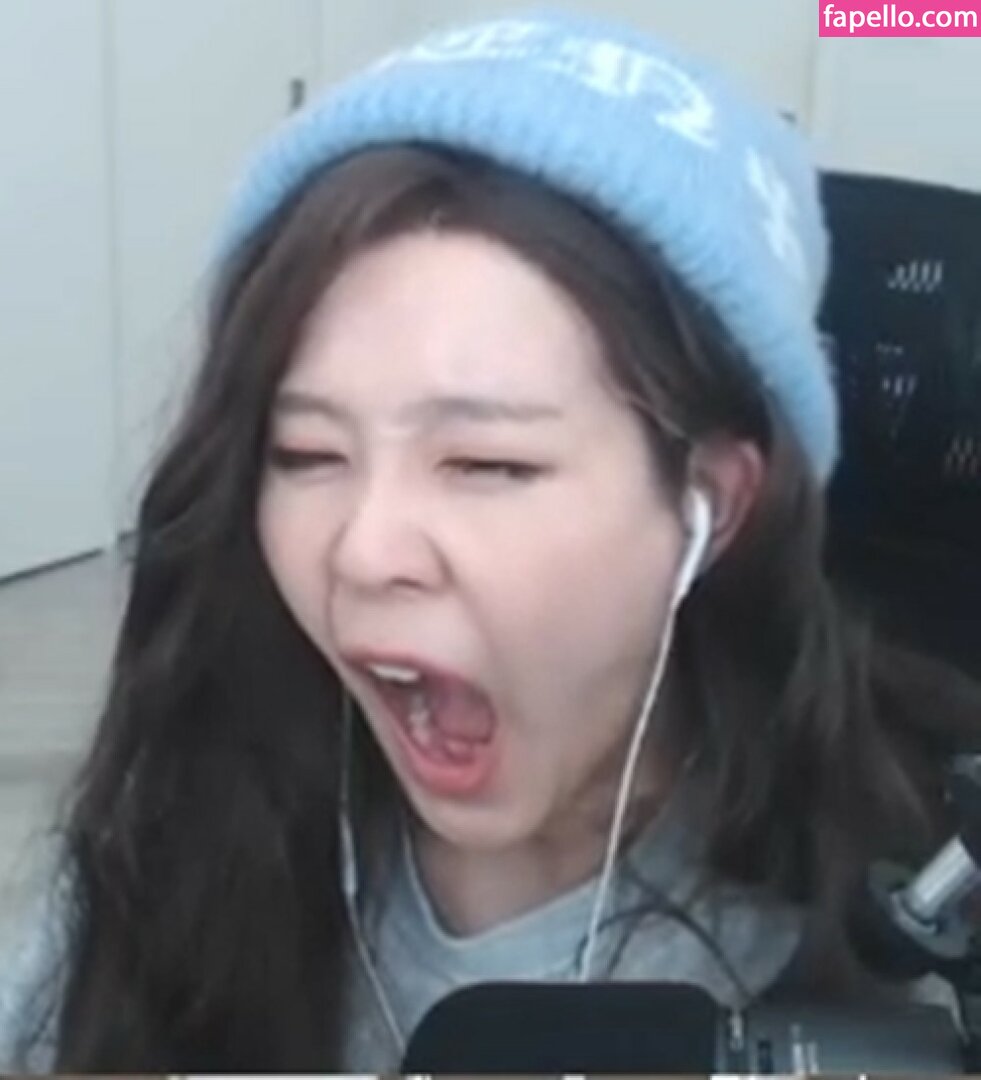 39daph Nude Leaked OnlyFans Photo #96