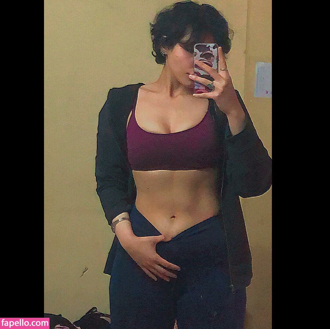 444sabreena / Sabreen Mohamed Nude Leaked  Photo #1