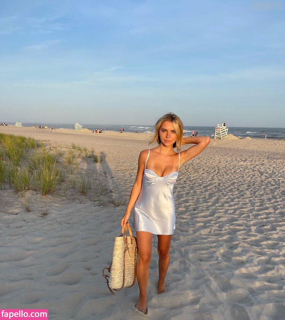 66850 Nude Leaked  Photo #8