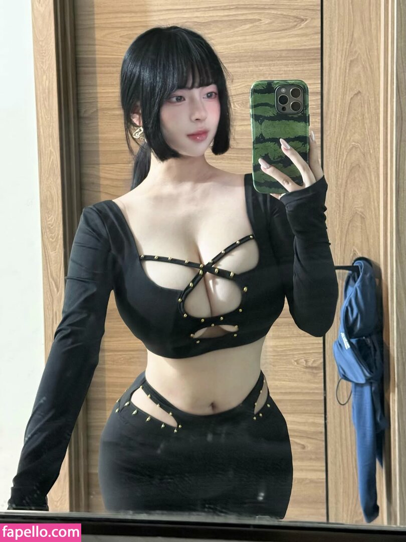 717_xiong / myliecn Nude Leaked  Photo #140