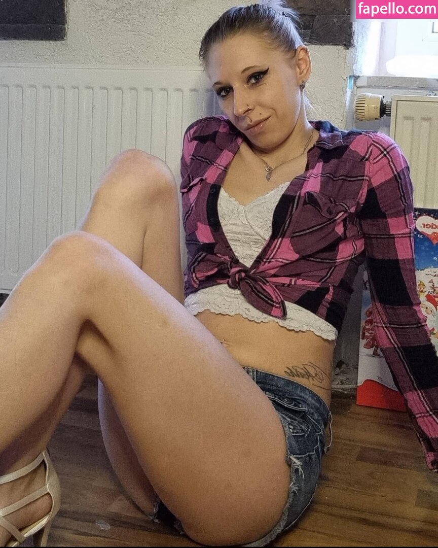 88_schneckchen_88 / cindymarkus2017 / cindyneumeier88 Nude Leaked  Photo #5