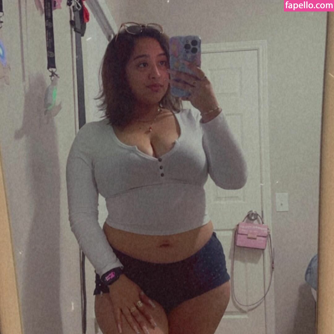 98.mitzyy / Mitzyy98 Nude Leaked  Photo #5