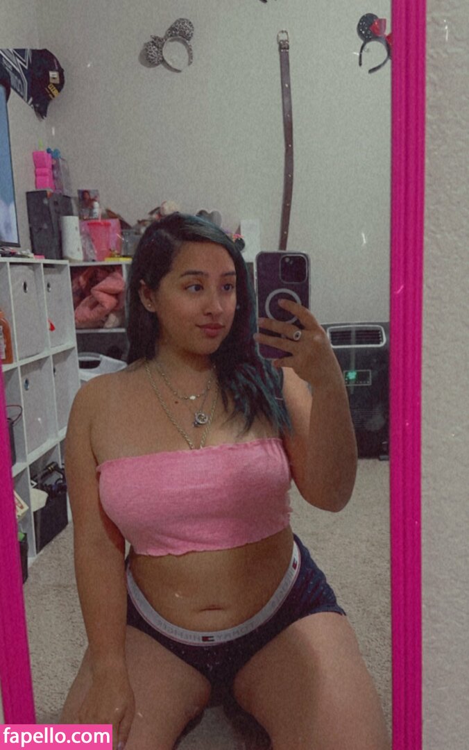 98.mitzyy / Mitzyy98 Nude Leaked  Photo #9