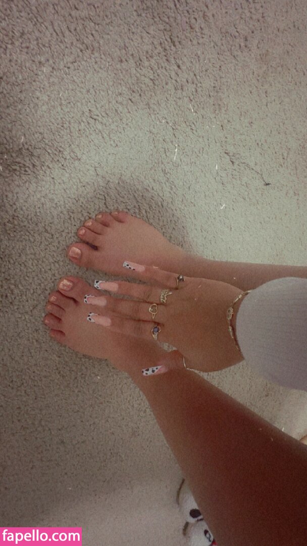 98.mitzyy / Mitzyy98 Nude Leaked  Photo #20