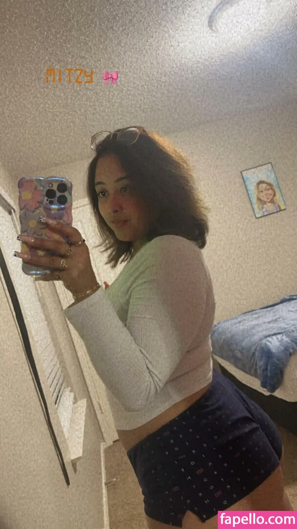 98.mitzyy / Mitzyy98 Nude Leaked  Photo #37