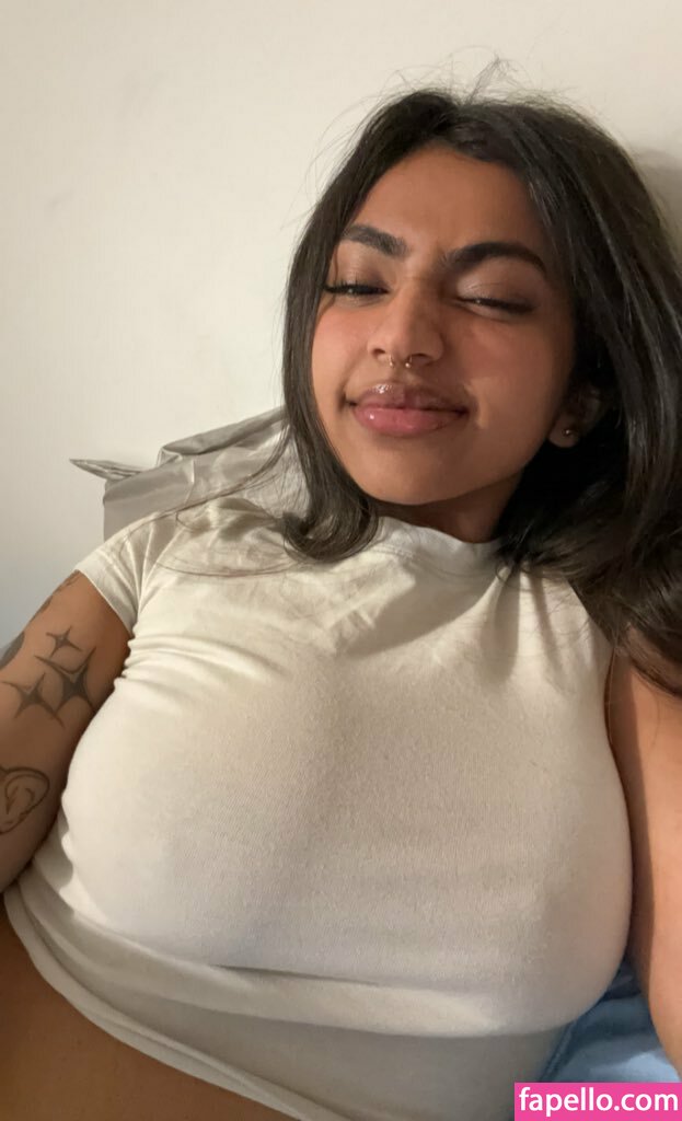 444dya / Aadya Singh Nude Leaked  Photo #9