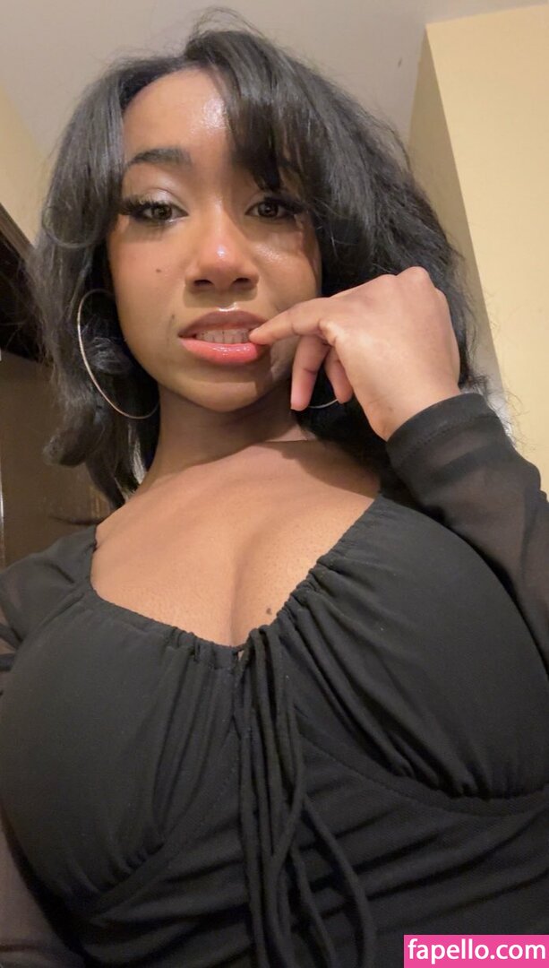 Jayla / aaliyahvoodoo / prettyprincesslala / sanguinestarzz Nude Leaked  Photo #4