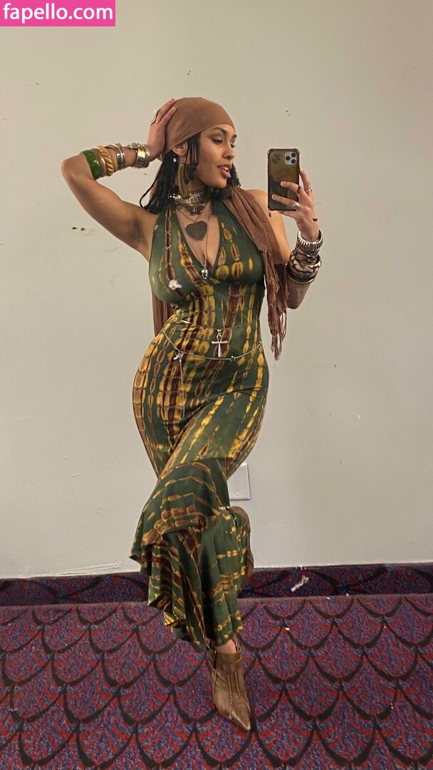 Aaliyeezy / theallierae Nude Leaked OnlyFans Photo #213