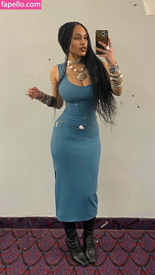 Aaliyeezy / theallierae Nude Leaked OnlyFans Photo #229