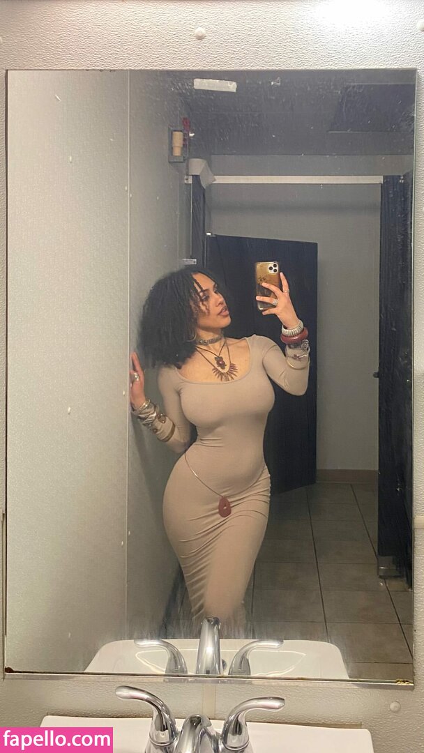 Aaliyeezy / theallierae Nude Leaked OnlyFans Photo #243