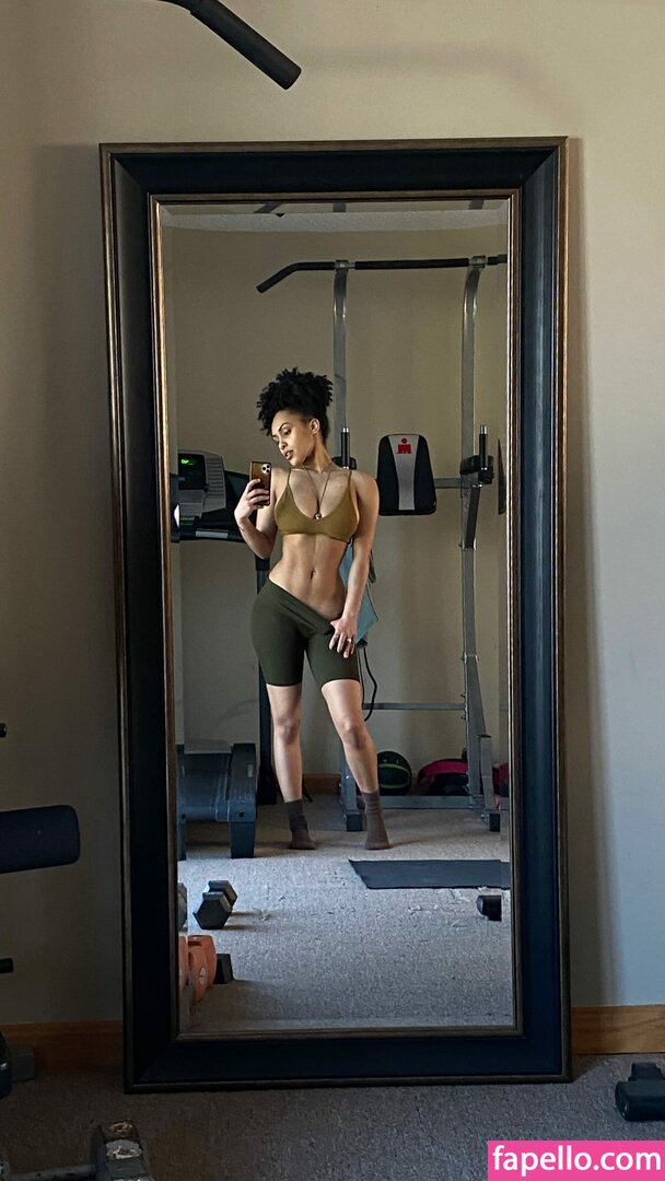 Aaliyeezy / theallierae Nude Leaked OnlyFans Photo #248