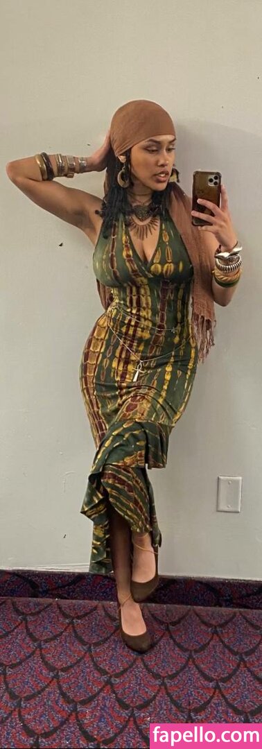 Aaliyeezy / theallierae Nude Leaked OnlyFans Photo #260