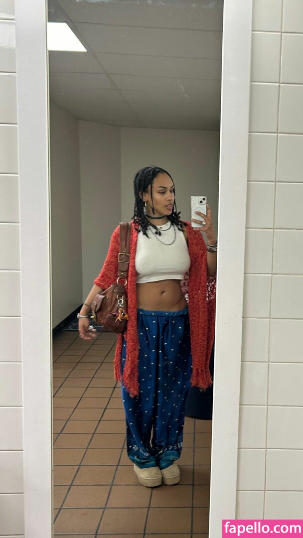 Aaliyeezy / theallierae Nude Leaked OnlyFans Photo #281