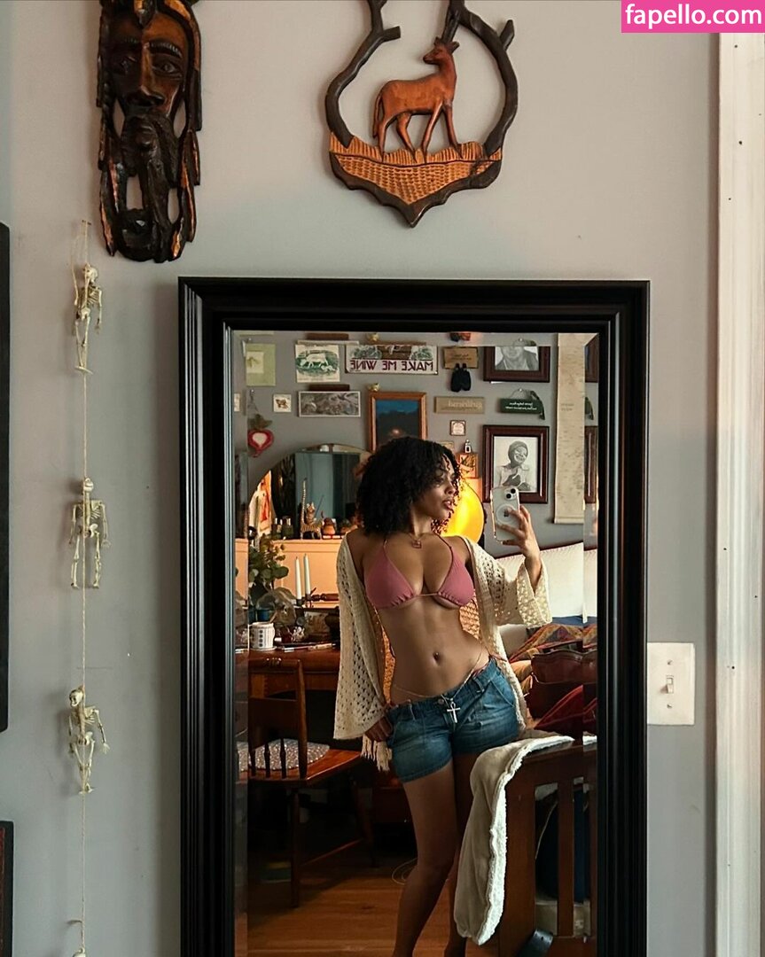 Aaliyeezy / theallierae Nude Leaked OnlyFans Photo #301