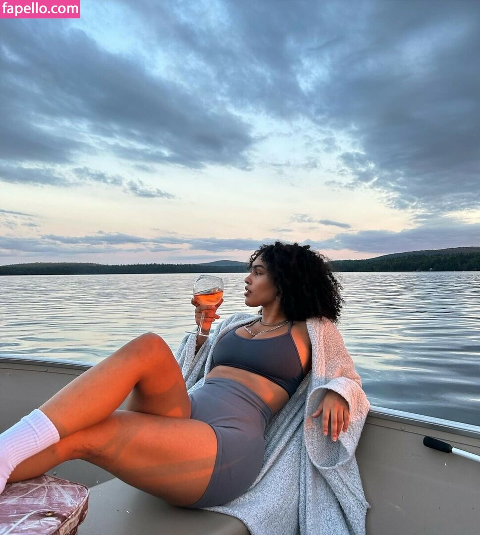 Aaliyeezy / theallierae Nude Leaked OnlyFans Photo #320