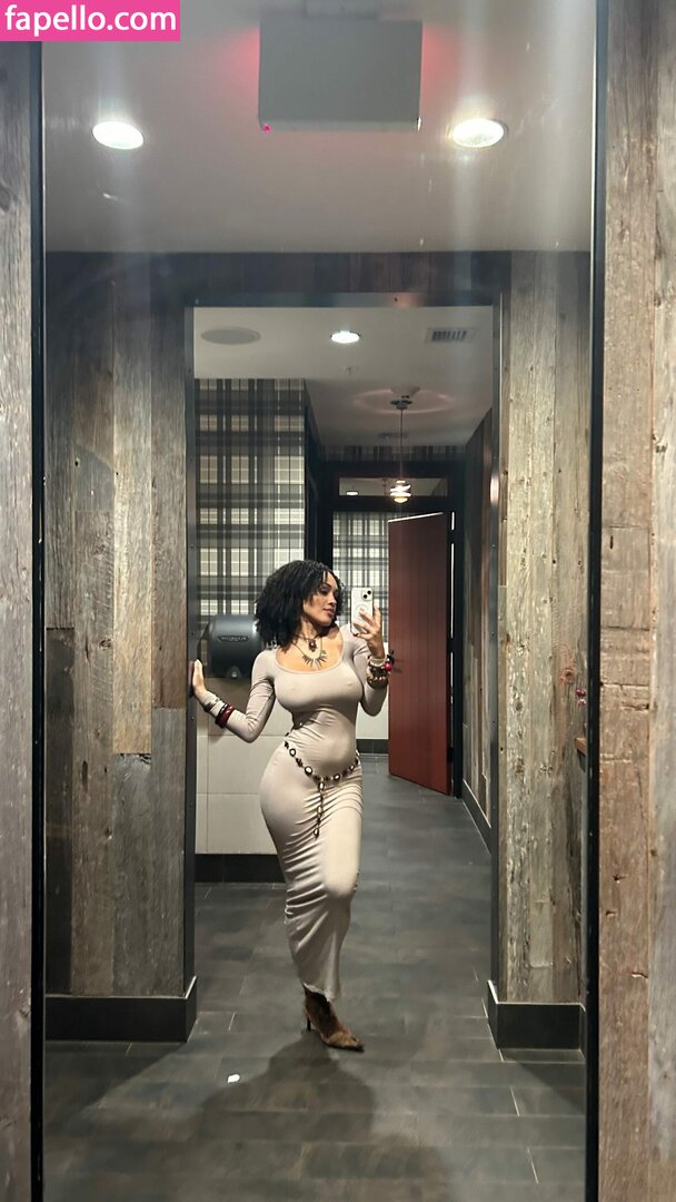 Aaliyeezy / theallierae Nude Leaked OnlyFans Photo #326