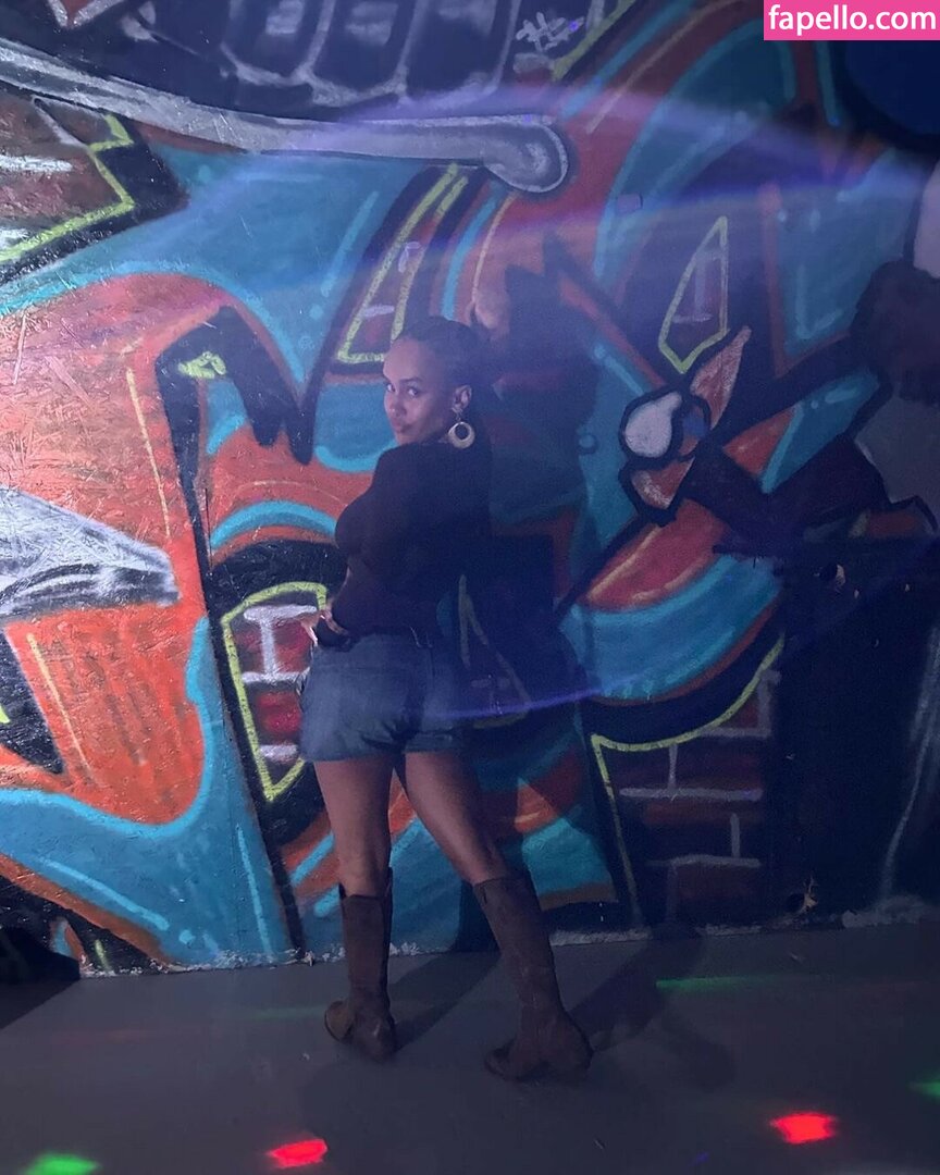 Aaliyeezy / theallierae Nude Leaked OnlyFans Photo #338