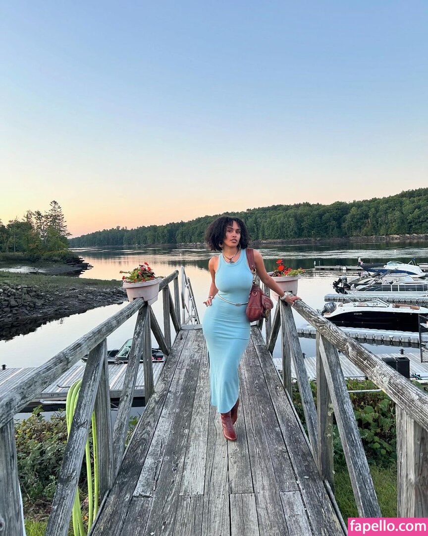 Aaliyeezy / theallierae Nude Leaked OnlyFans Photo #346