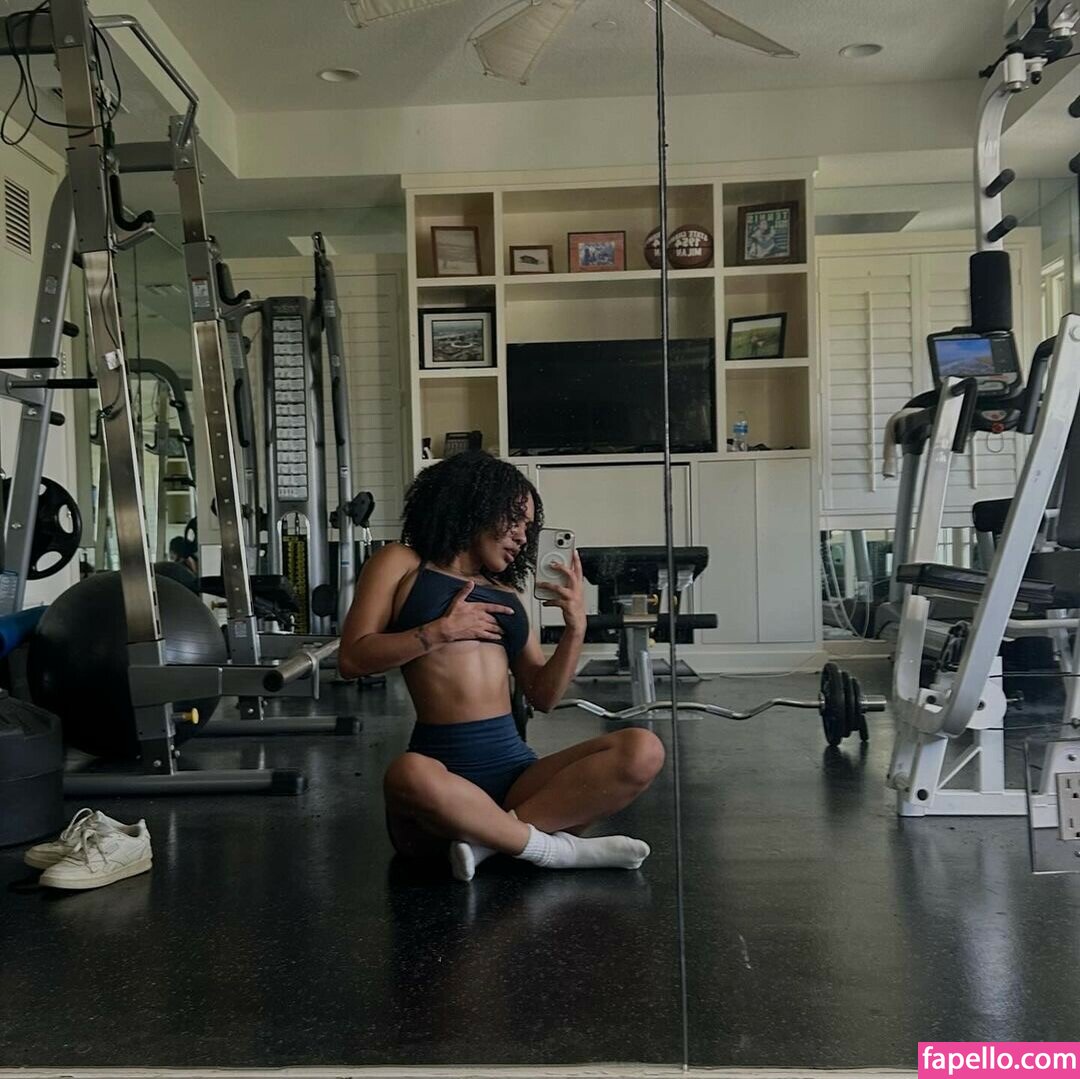 Aaliyeezy / theallierae Nude Leaked OnlyFans Photo #351