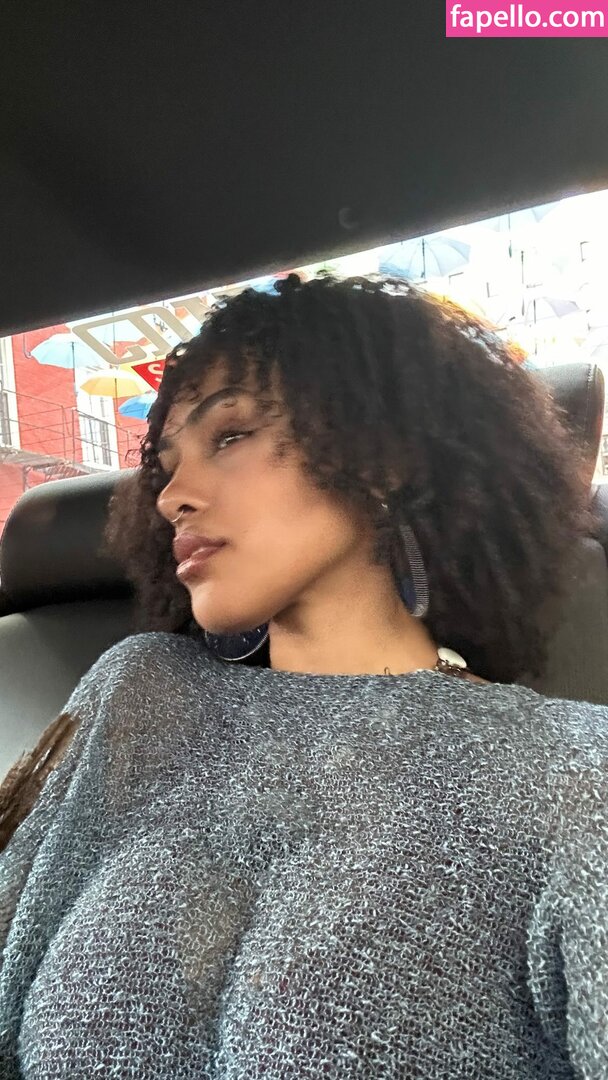 Aaliyeezy / theallierae Nude Leaked OnlyFans Photo #384