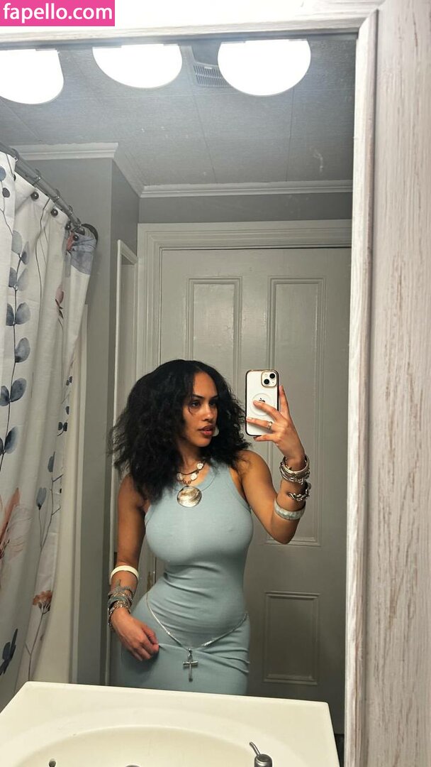 Aaliyeezy / theallierae Nude Leaked OnlyFans Photo #505