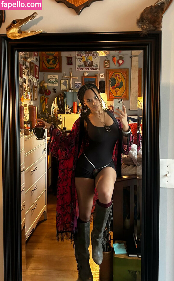 Aaliyeezy / theallierae Nude Leaked OnlyFans Photo #508