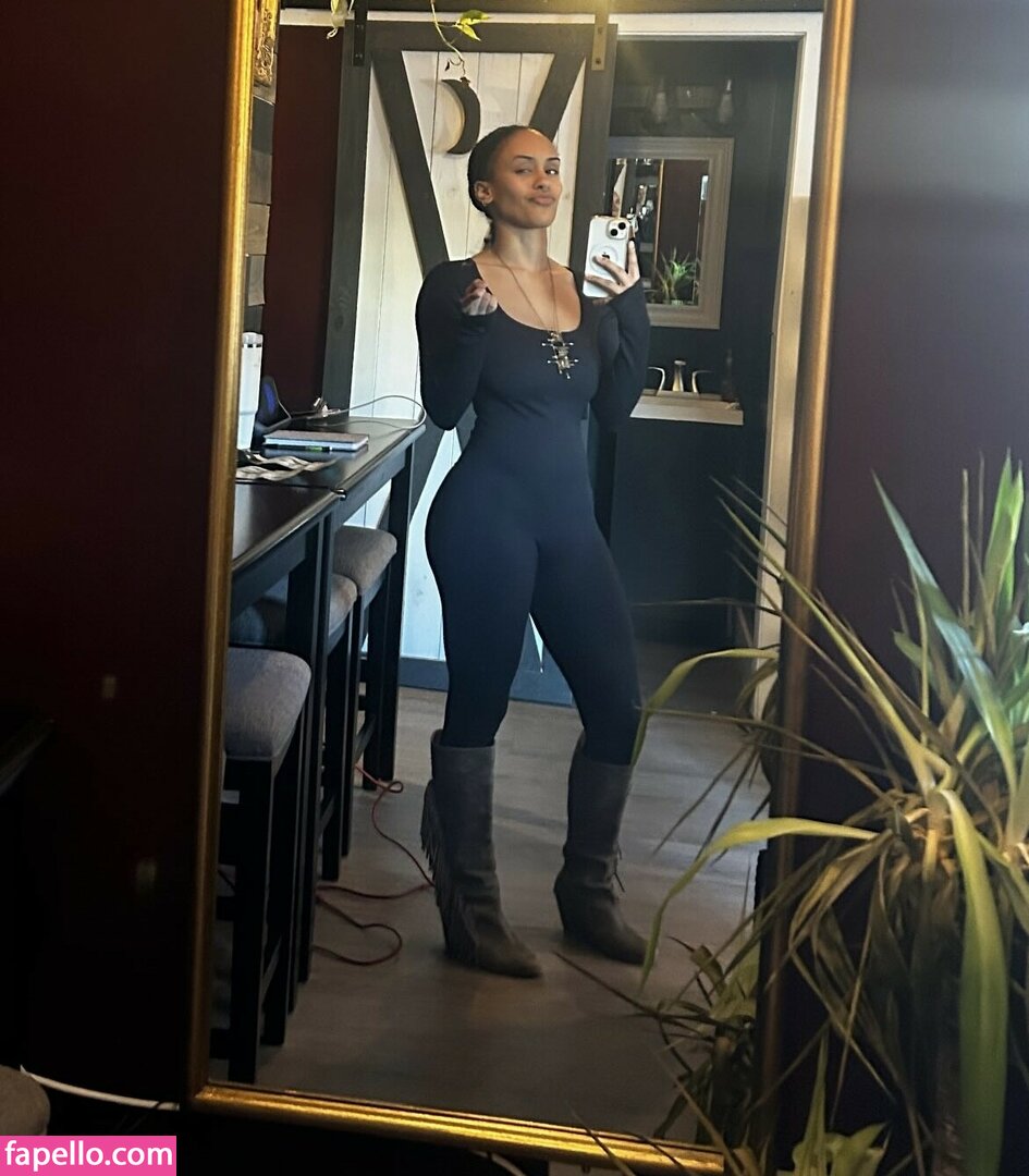 Aaliyeezy / theallierae Nude Leaked OnlyFans Photo #538