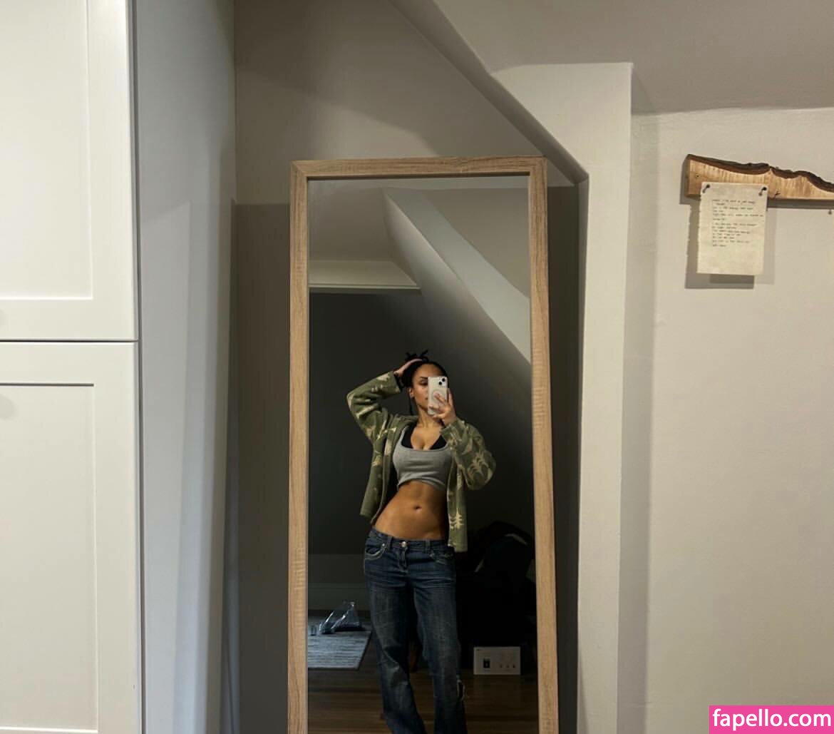 Aaliyeezy / theallierae Nude Leaked OnlyFans Photo #616