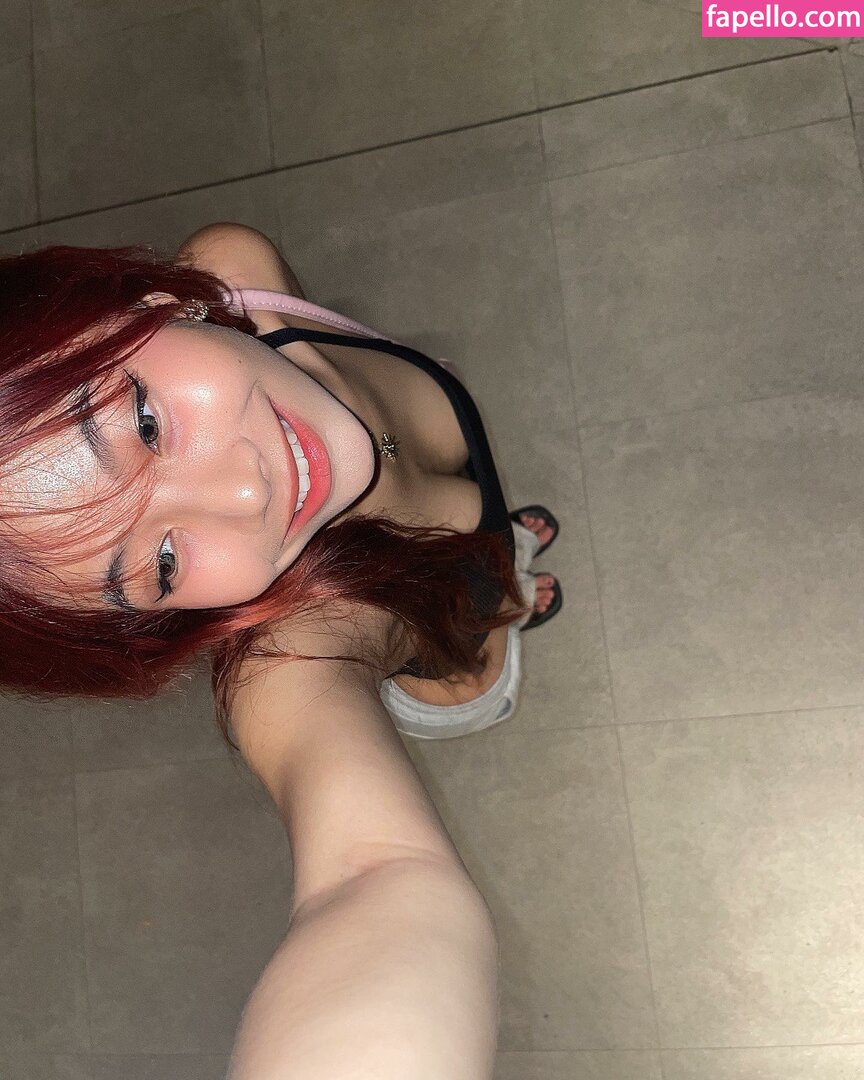 Saipetch B. / aaomhelloo Nude Leaked  Photo #24