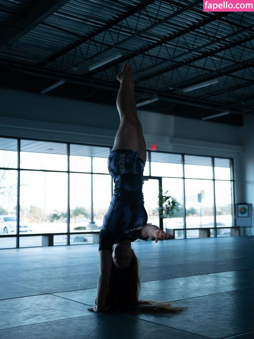 Aaremey Cathey / aaremey Nude Leaked  Photo #2