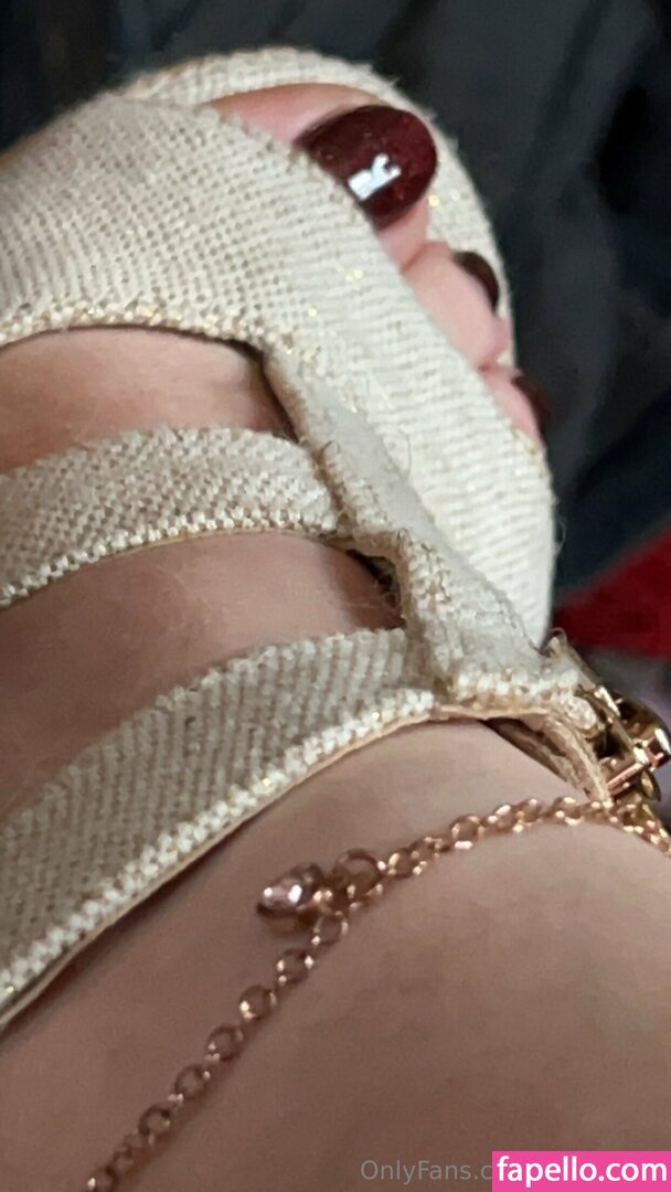 aapicciuto / aarenjade Nude Leaked OnlyFans Photo #29