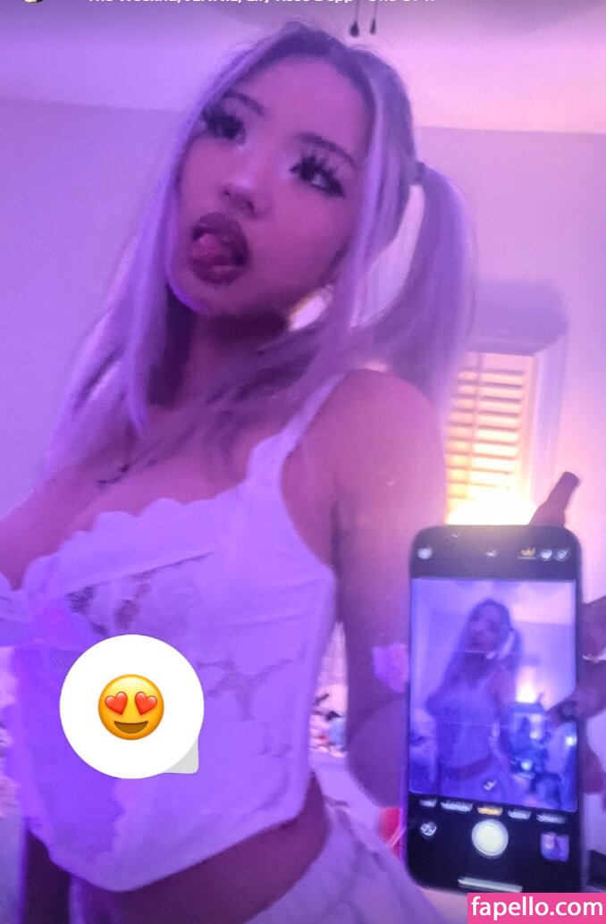 aarianaaxoxoo / aarianaxoxoo Nude Leaked  Photo #1