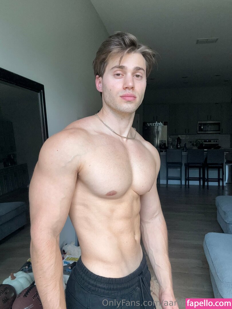 aaron_aesthetics / aaronaesthetics Nude Leaked OnlyFans Photo #5