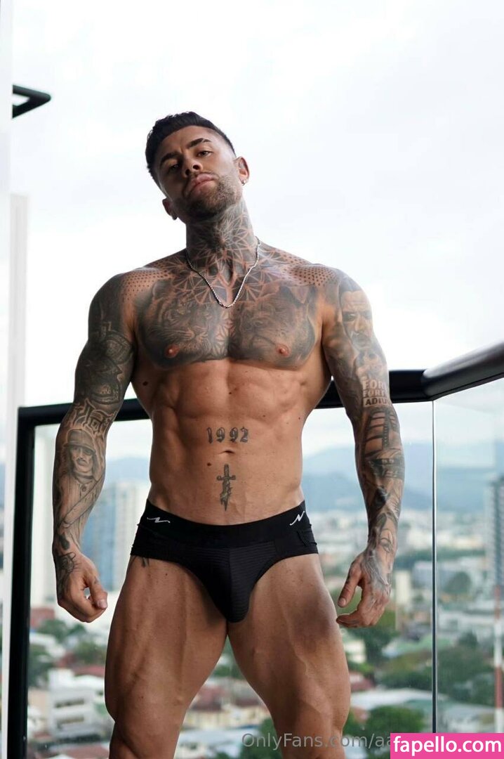 aaronvergota / azzverga Nude Leaked OnlyFans Photo #175