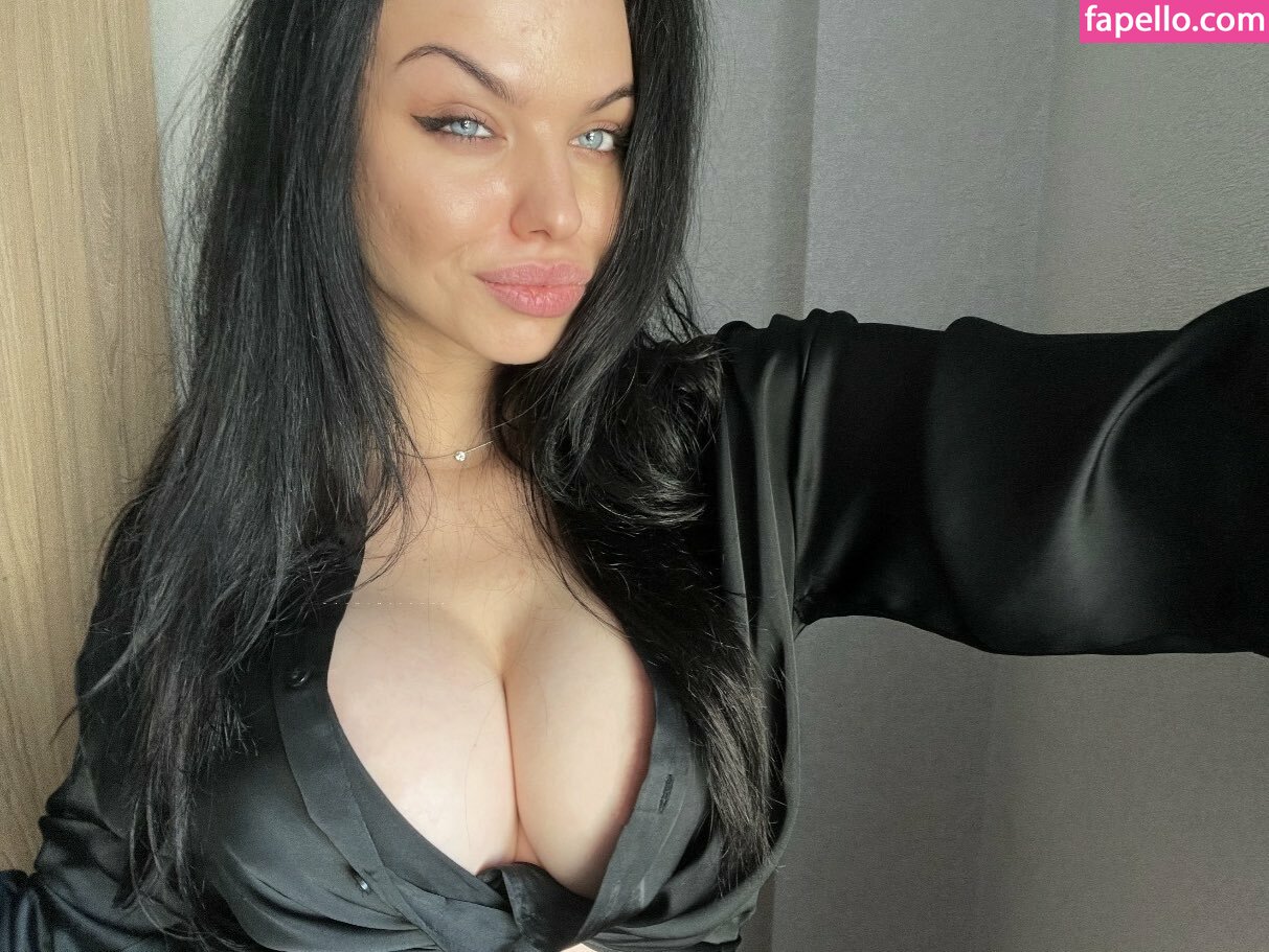 Aarrigato / axelarigato Nude Leaked  Photo #2