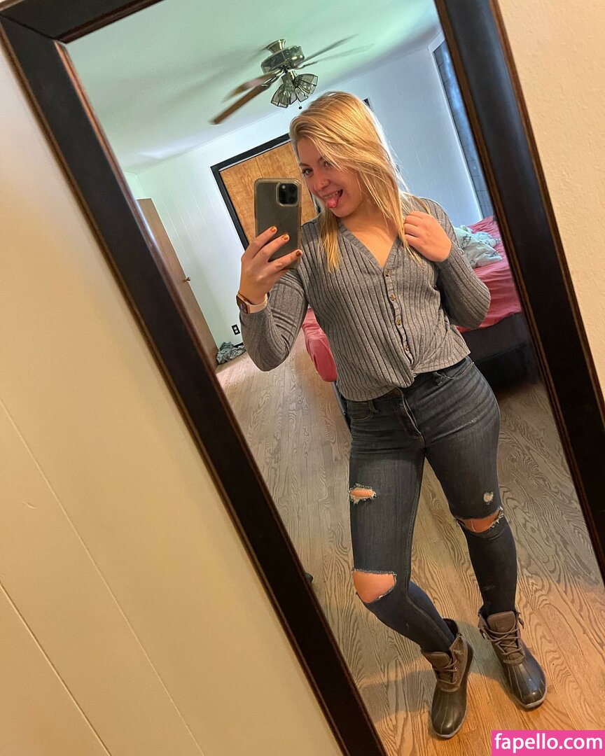 a_rogs_0922 / aautumn_blondie Nude Leaked OnlyFans Photo #16