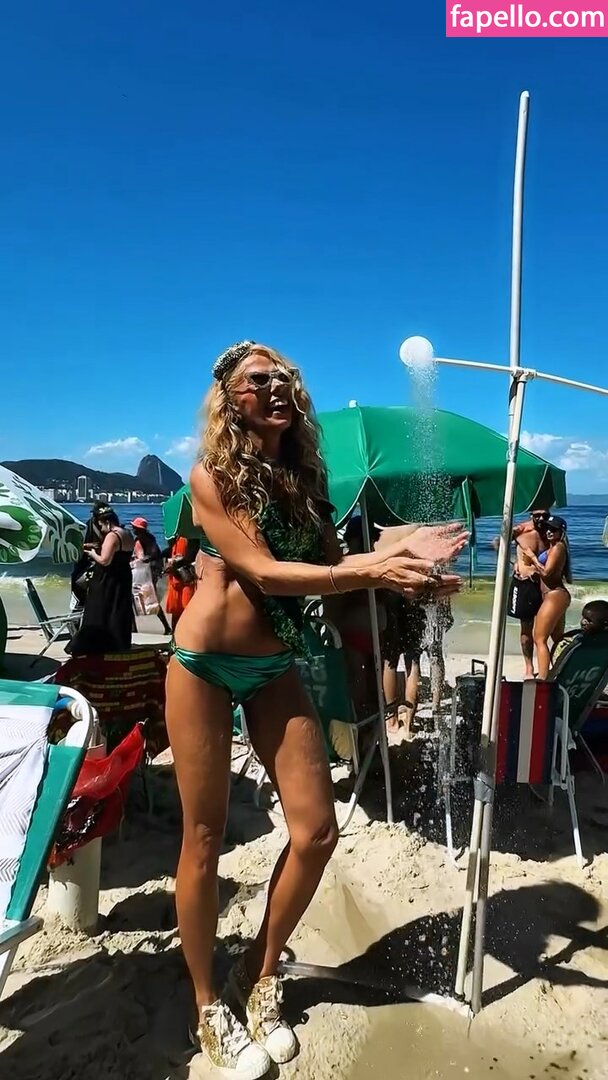 Adriane Galisteu / galisteuoficial Nude Leaked OnlyFans Photo #246