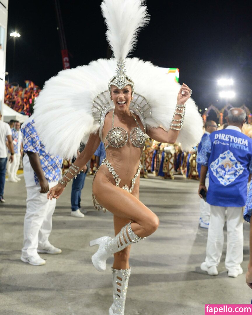 Adriane Galisteu / galisteuoficial Nude Leaked OnlyFans Photo #275